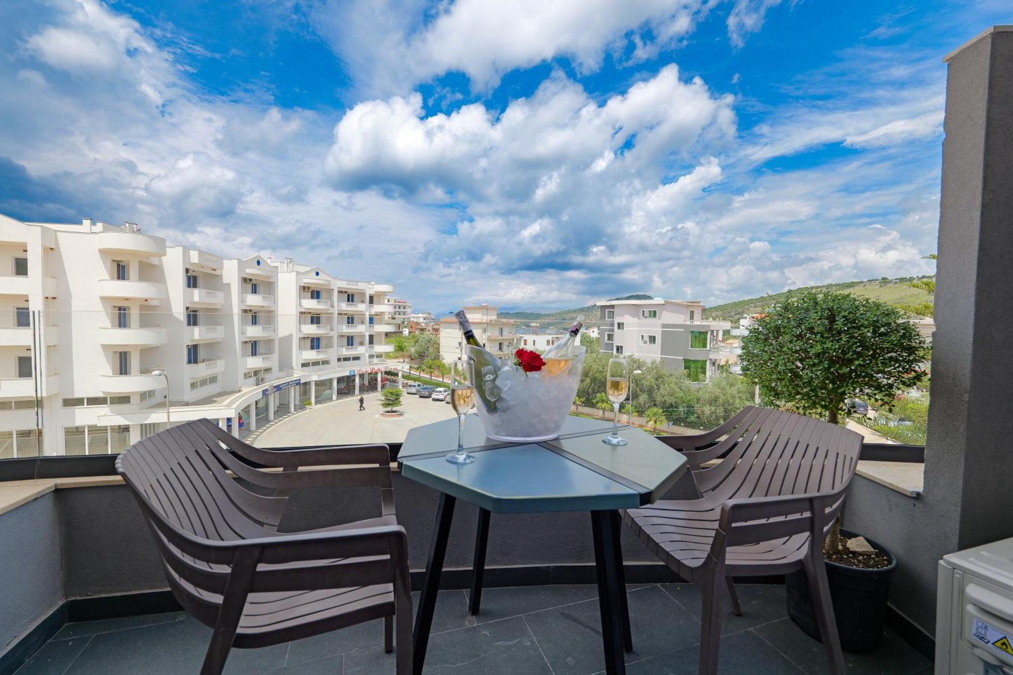 Hotel Kroi Ksamil Exterior photo